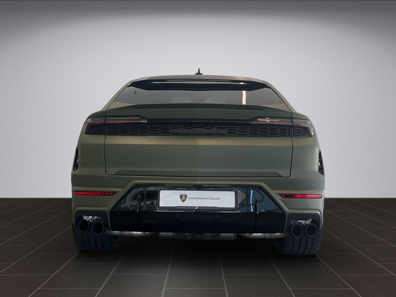 LAMBORGHINI Urus SE 26-showroom-element-3