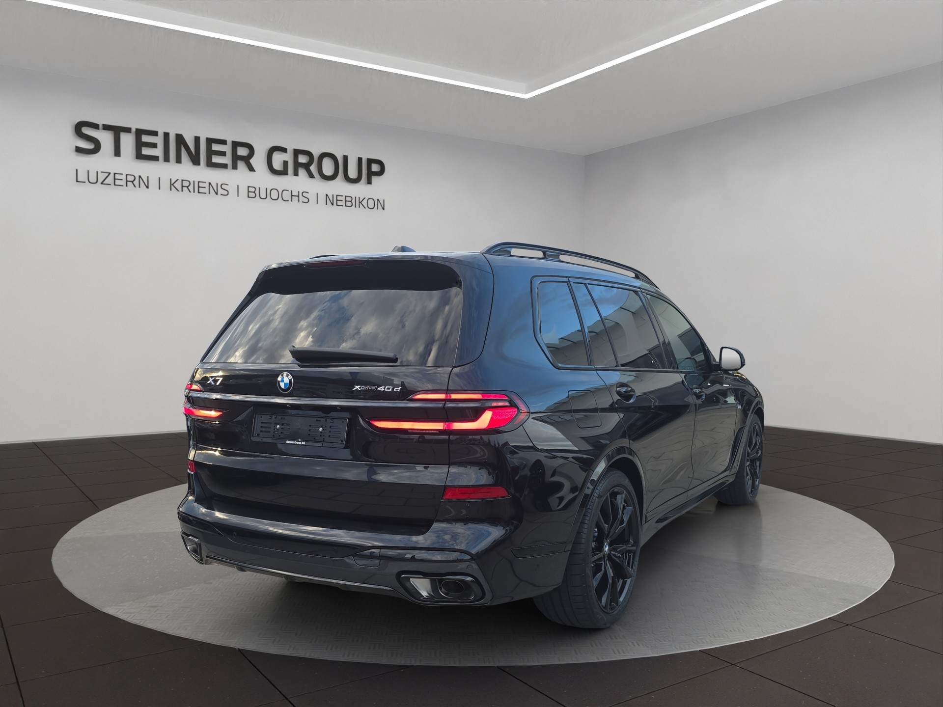 BMW X7 xDrive 48V 40d M Sport Pro Steptronic-showroom-element-3