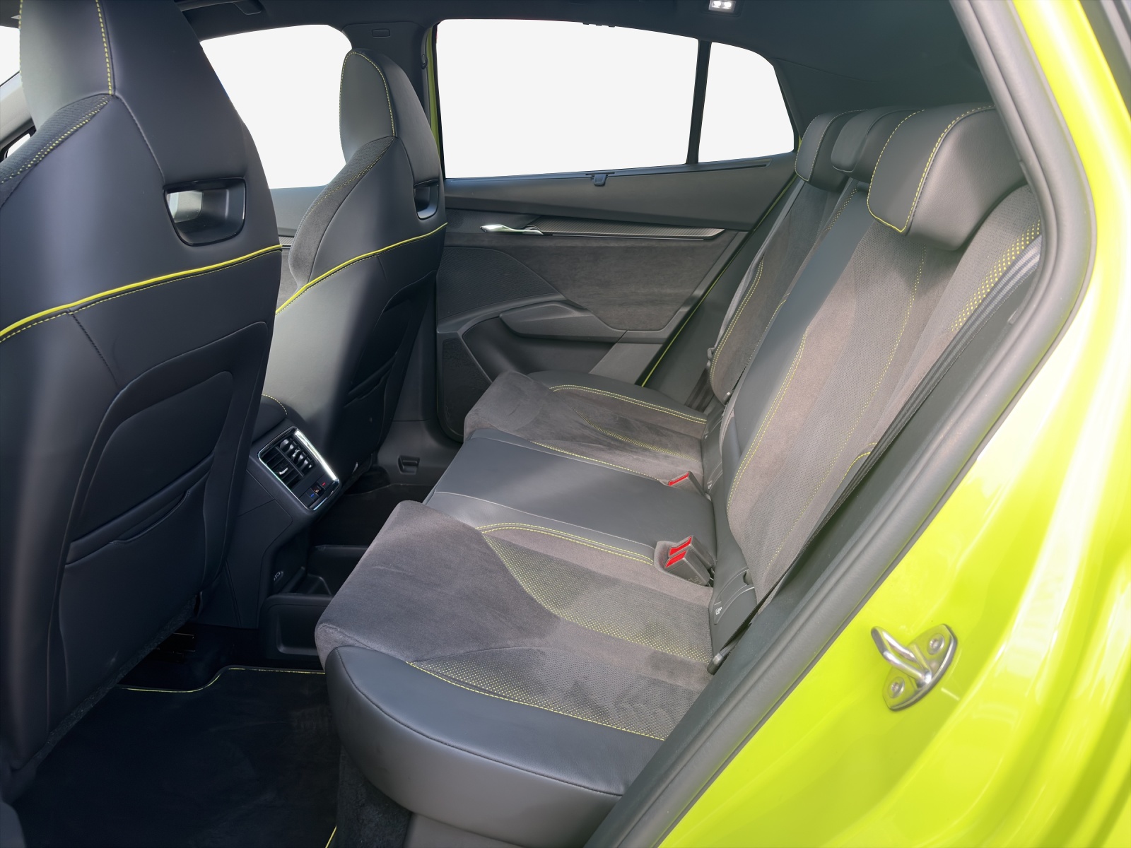SKODA Enyaq Coupé RS iV 80 4x4-image-11