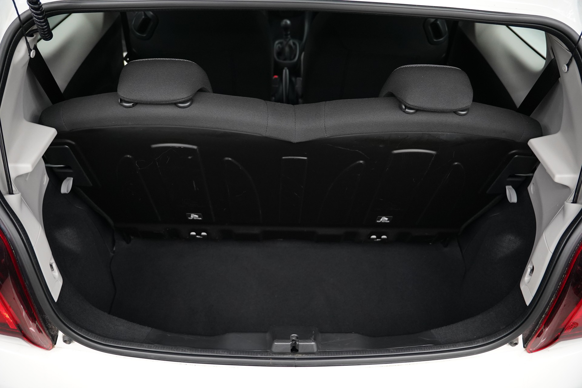 PEUGEOT 108 e-1.0 VTi Stop&Start Active Top-image-30