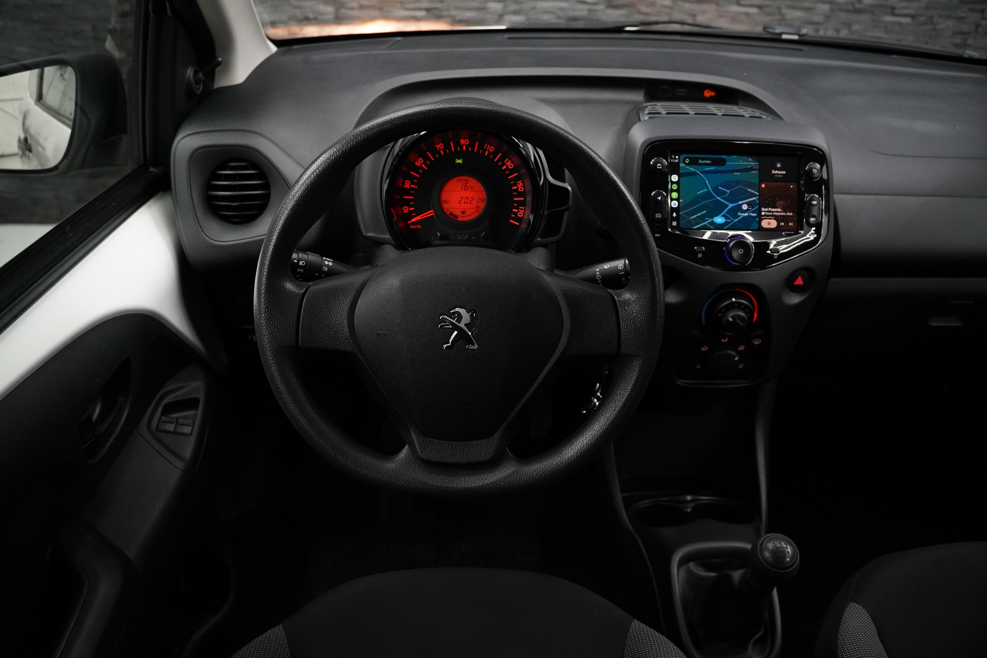 PEUGEOT 108 e-1.0 VTi Stop&Start Active Top-image-22