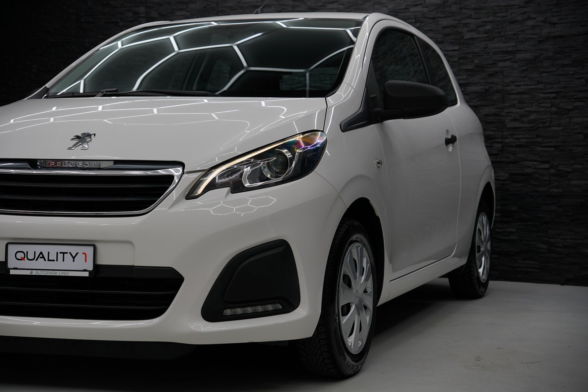 PEUGEOT 108 e-1.0 VTi Stop&Start Active Top-image-8