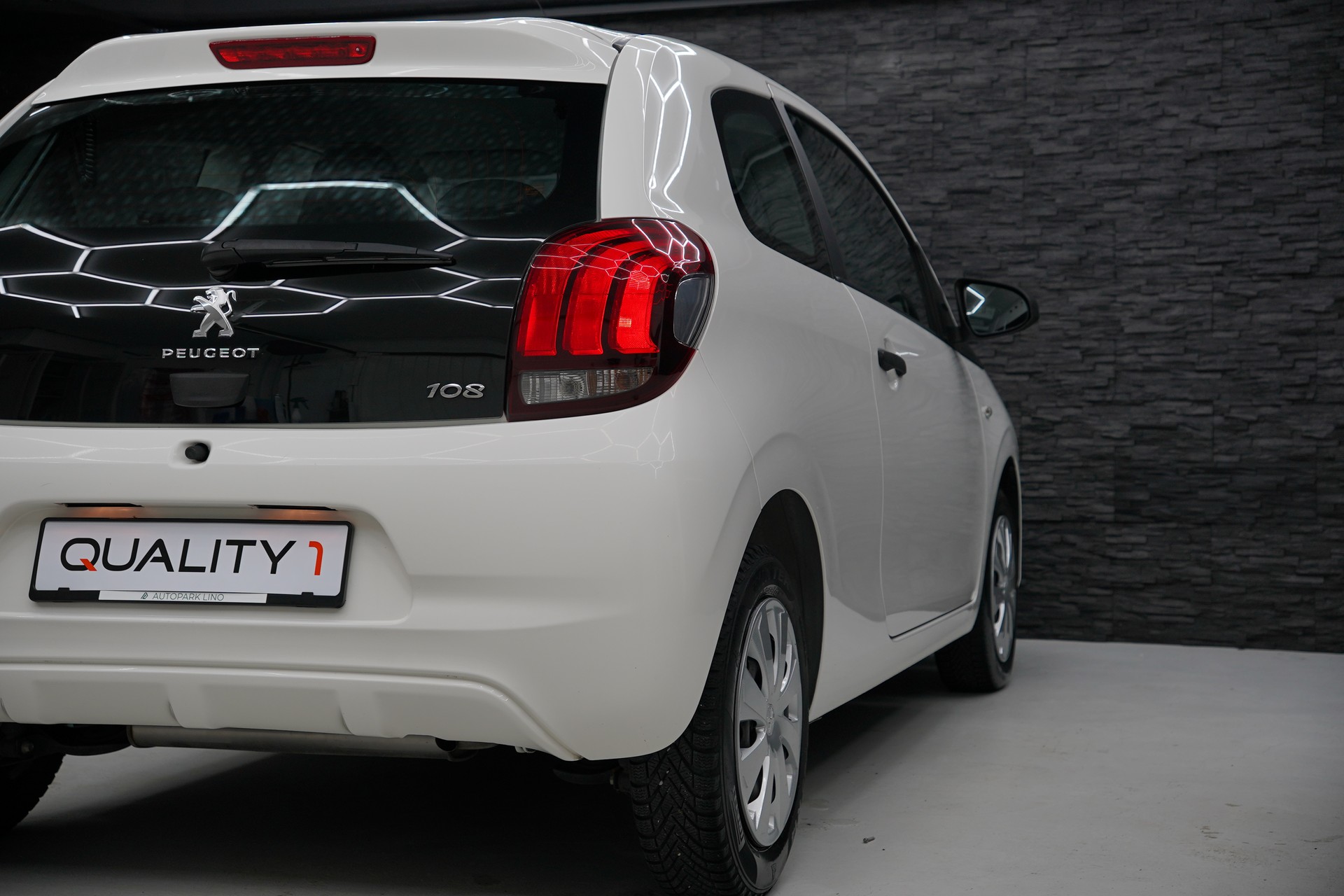 PEUGEOT 108 e-1.0 VTi Stop&Start Active Top-image-7
