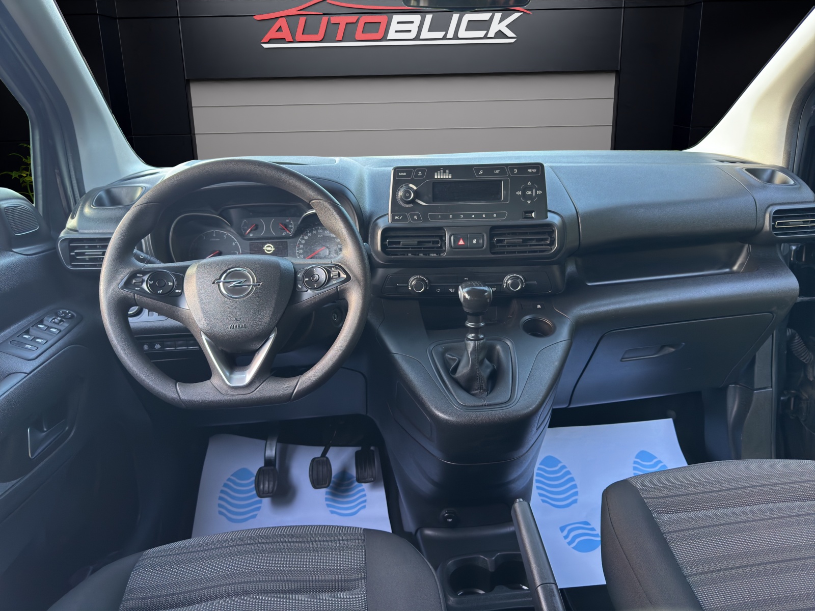 OPEL Combo Life 1.5 Diesel 7-Plätze | 131-PS | Schweizer Hand Fahrzeug aus 1. Hand Frisch ab MFK & Service“ Garantie.-image-8