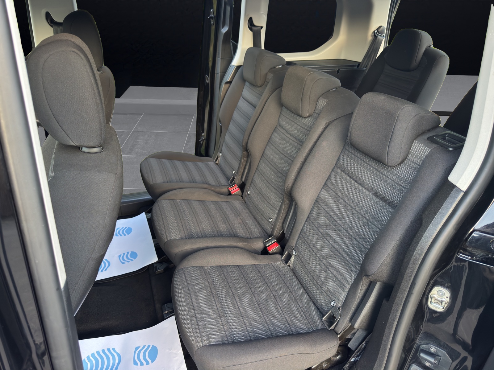 OPEL Combo Life 1.5 Diesel 7-Plätze | 131-PS | Schweizer Hand Fahrzeug aus 1. Hand Frisch ab MFK & Service“ Garantie.-image-13