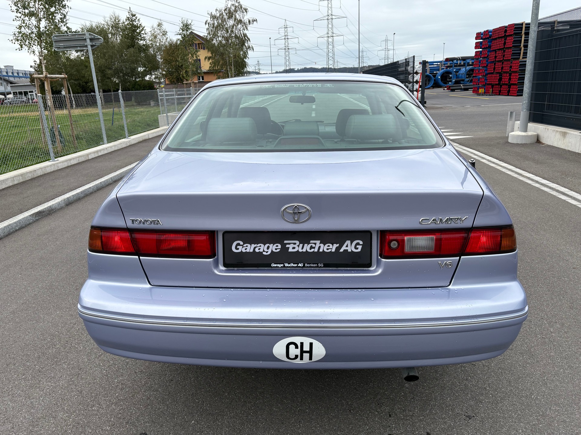 TOYOTA Camry 3.0 V6-showroom-element-3