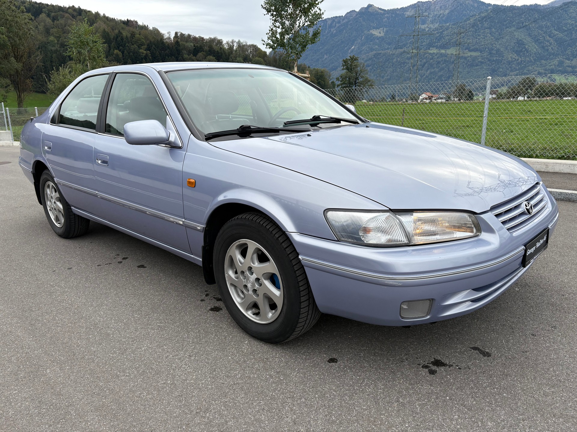 TOYOTA Camry 3.0 V6