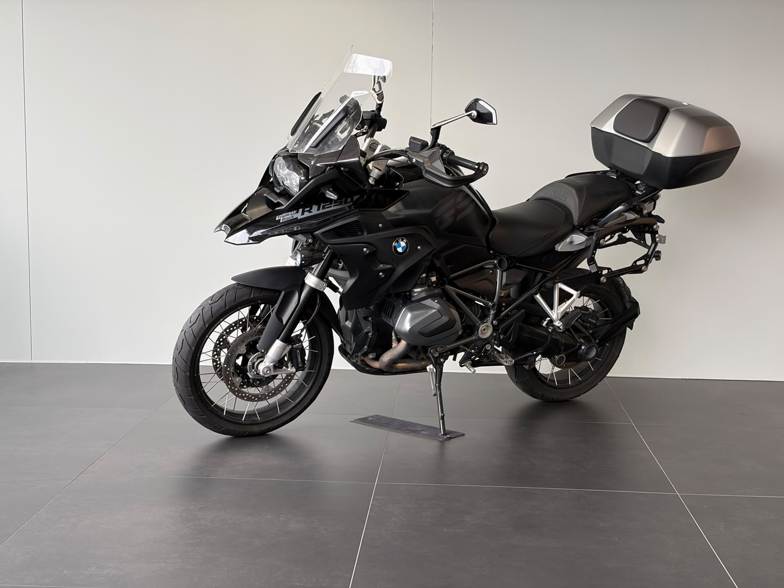 BMW R 1250 GS-showroom-element-1