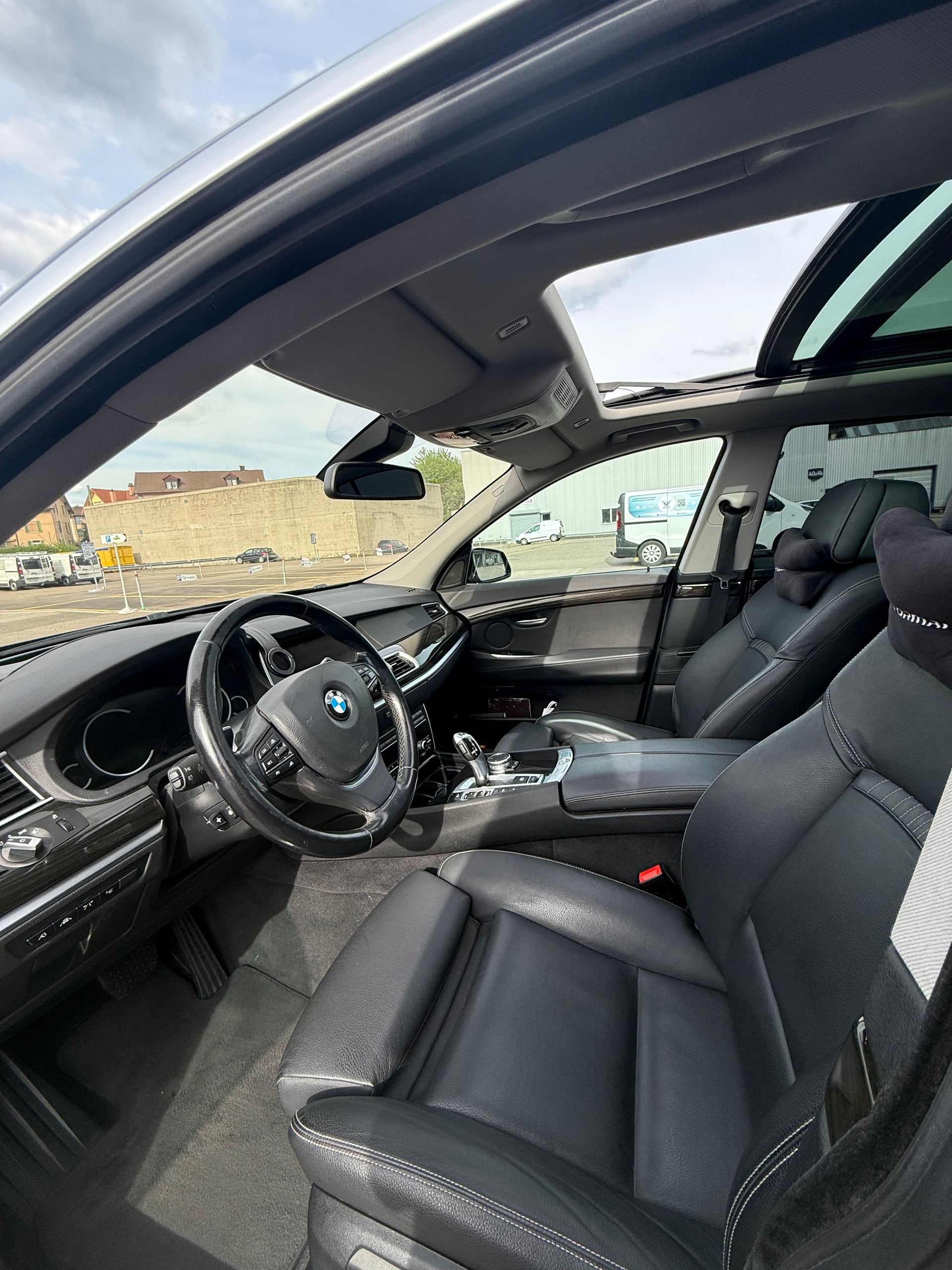BMW 535d GT xDrive Luxury Line Steptronic-image-8
