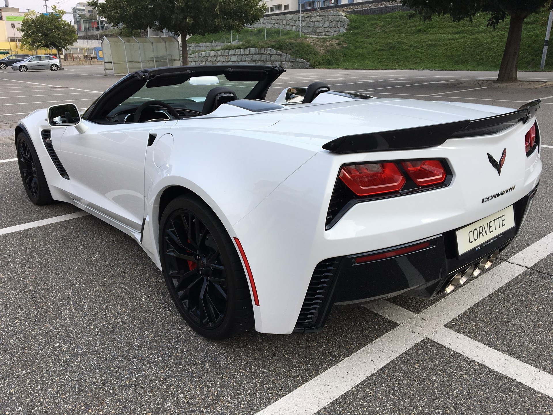 CHEVROLET Corvette Convertible Z06 3LZ-image-3