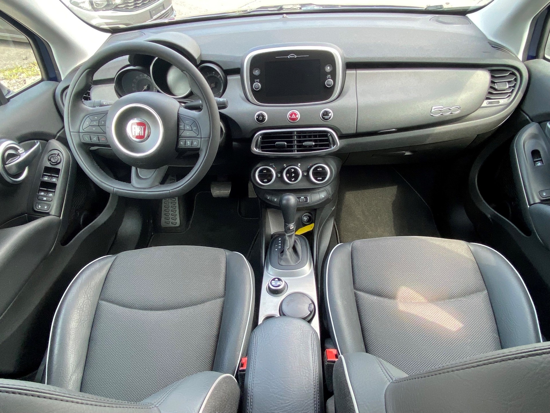 FIAT 500X 1.4T Cross 4x4 Automatic-image-4