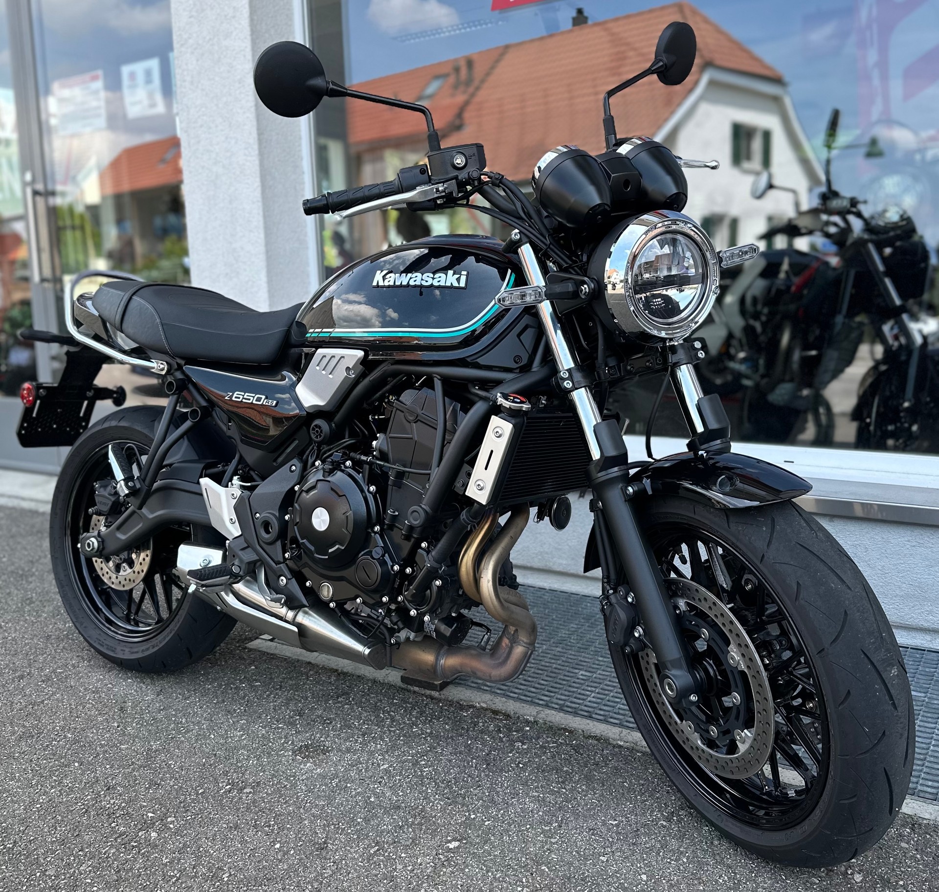 KAWASAKI Z 650 RS-image-8