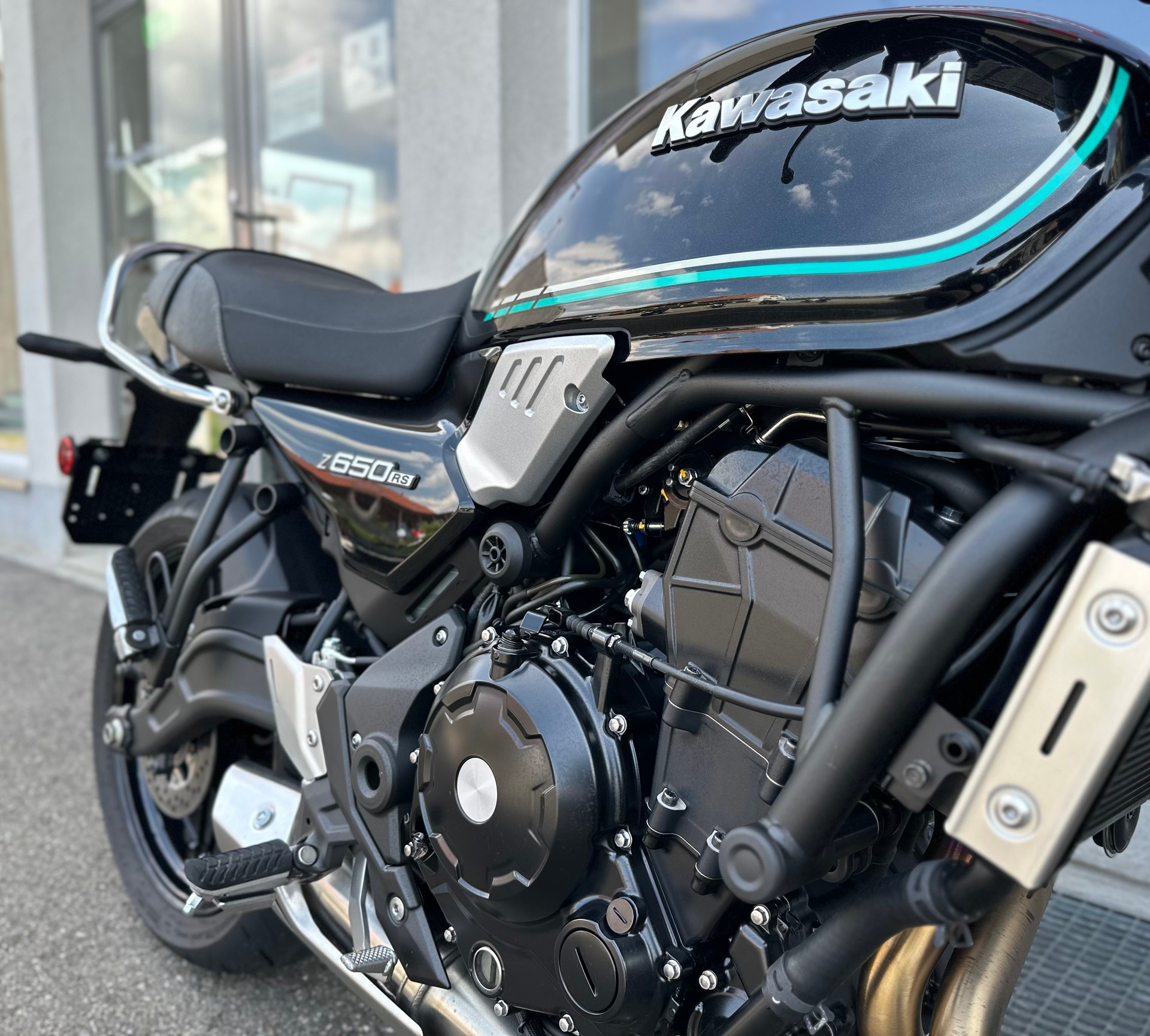KAWASAKI Z 650 RS-image-4