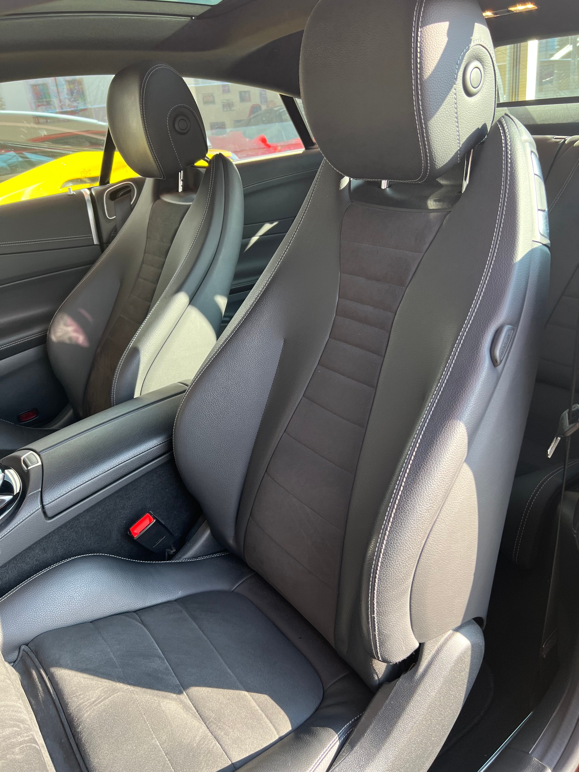 MERCEDES-BENZ E 400 Coupé AMG Line 4 Matic 9G-Tronic-image-14