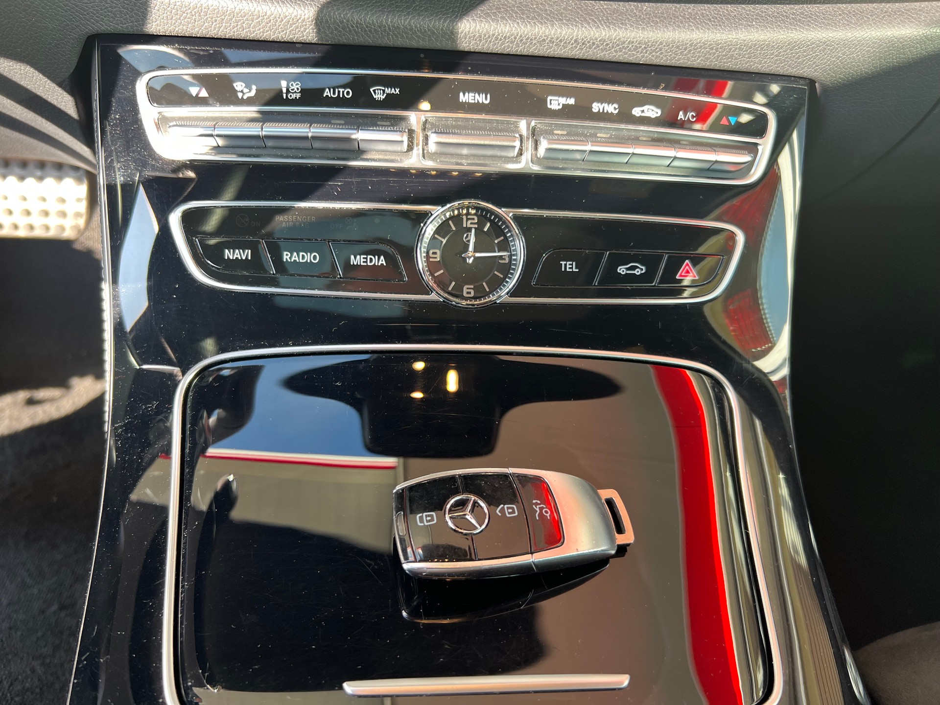 MERCEDES-BENZ E 400 Coupé AMG Line 4 Matic 9G-Tronic-image-13