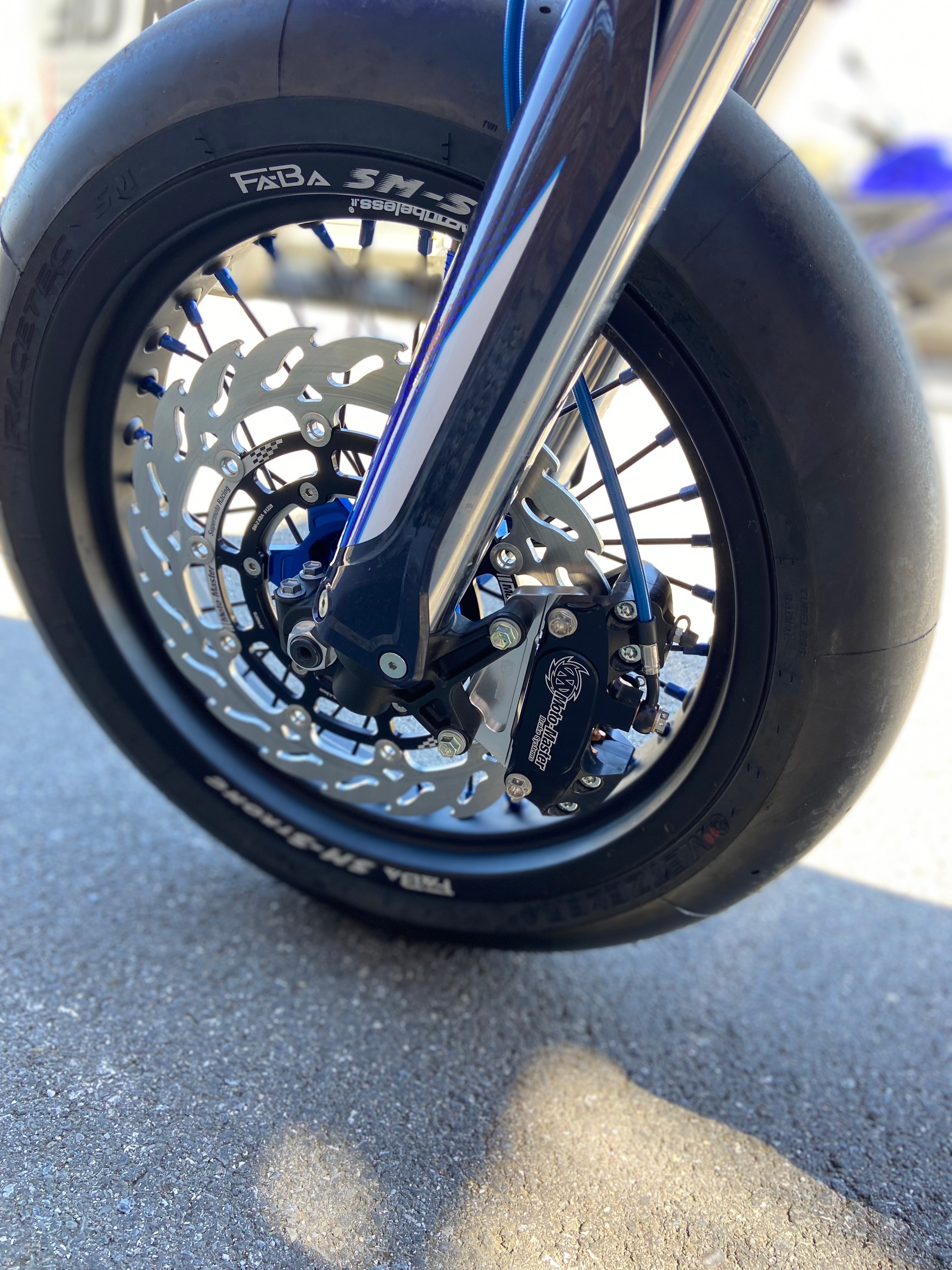YAMAHA YZ450F Super Motard-image-7