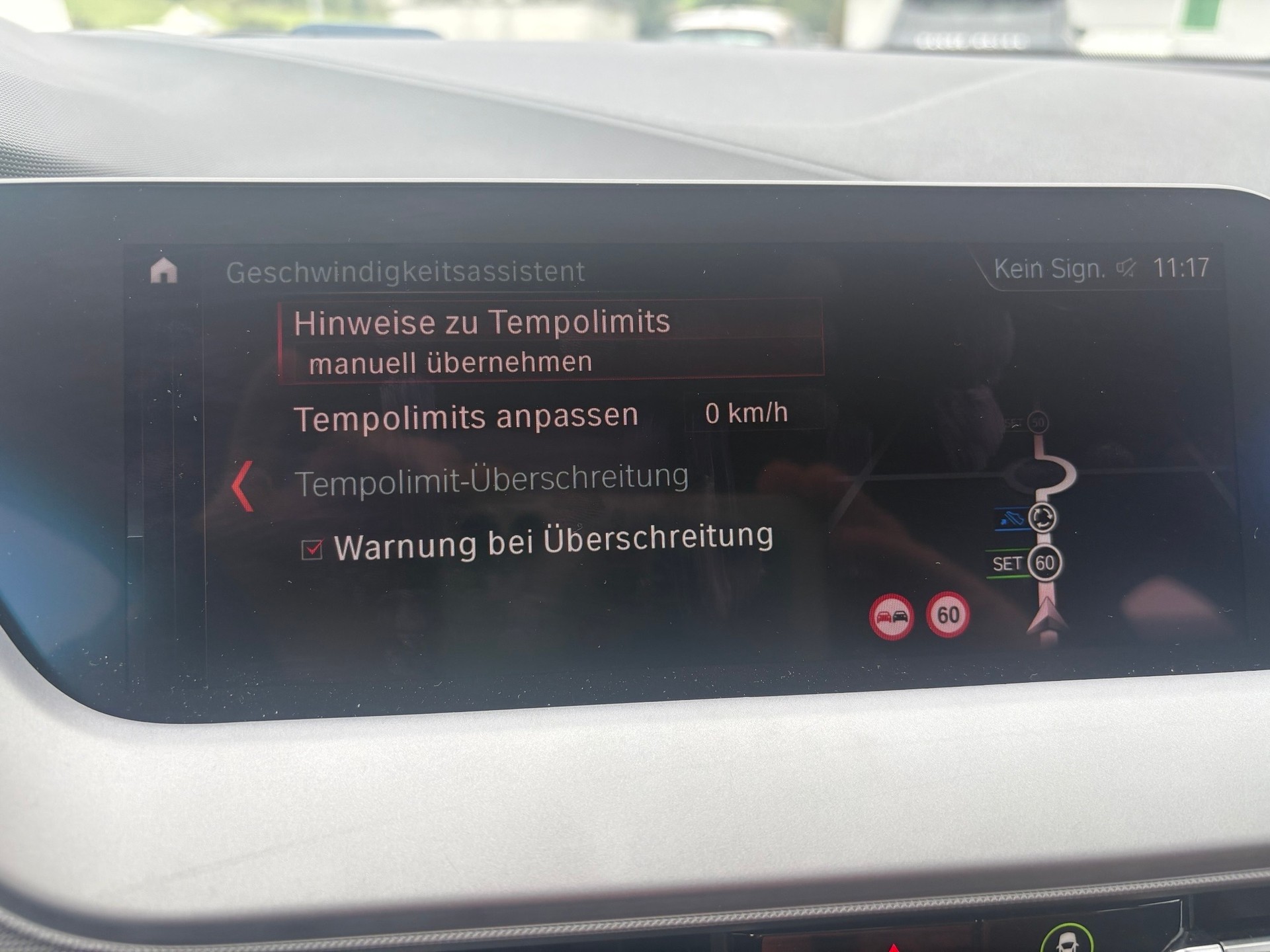 BMW 120d xDrive Steptronic-image-17