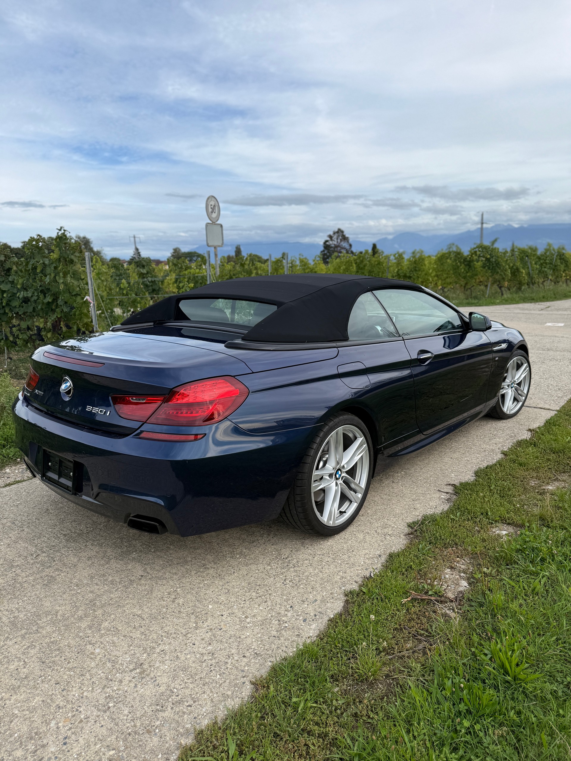 BMW 650i Cabrio xDrive-image-9