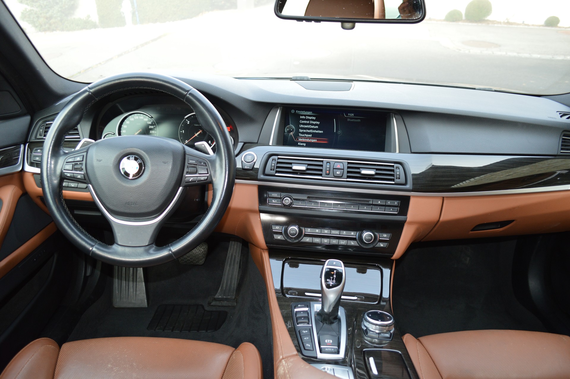 BMW 535d Touring xDrive Luxury Line Steptronic-image-7