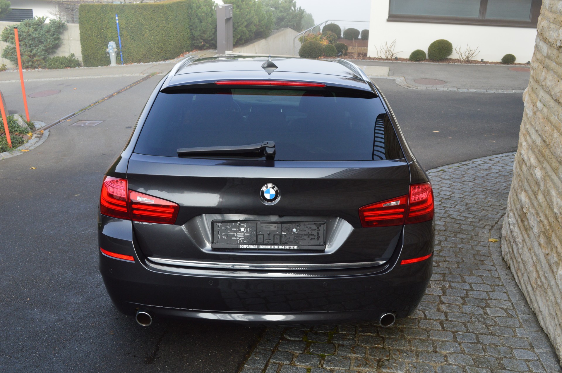 BMW 535d Touring xDrive Luxury Line Steptronic-image-5