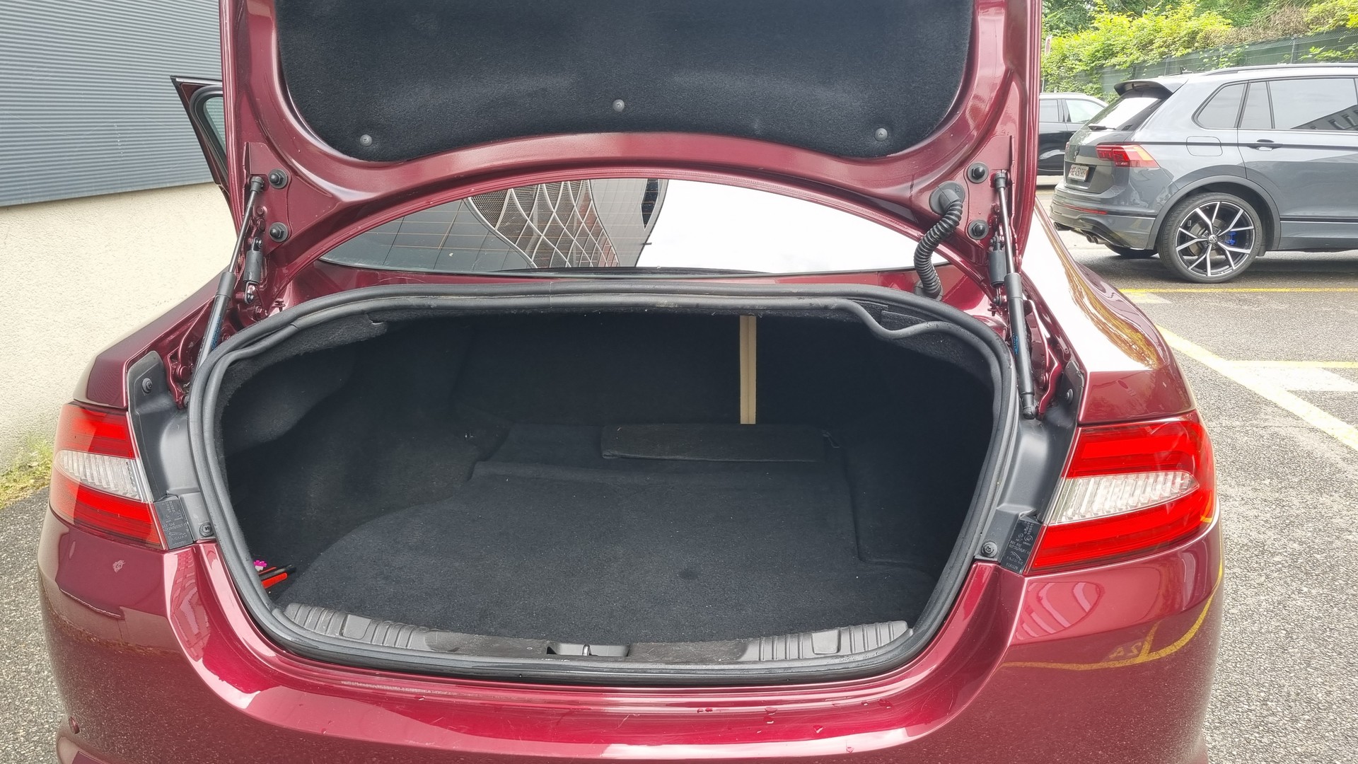 JAGUAR XF 2.2d-image-6
