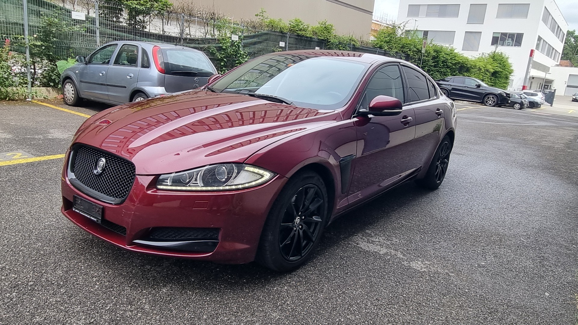 JAGUAR XF 2.2d-image-4