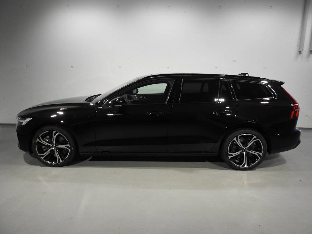 VOLVO V60 2.0 T6 TE Ultra Dark eAWD-showroom-element-2
