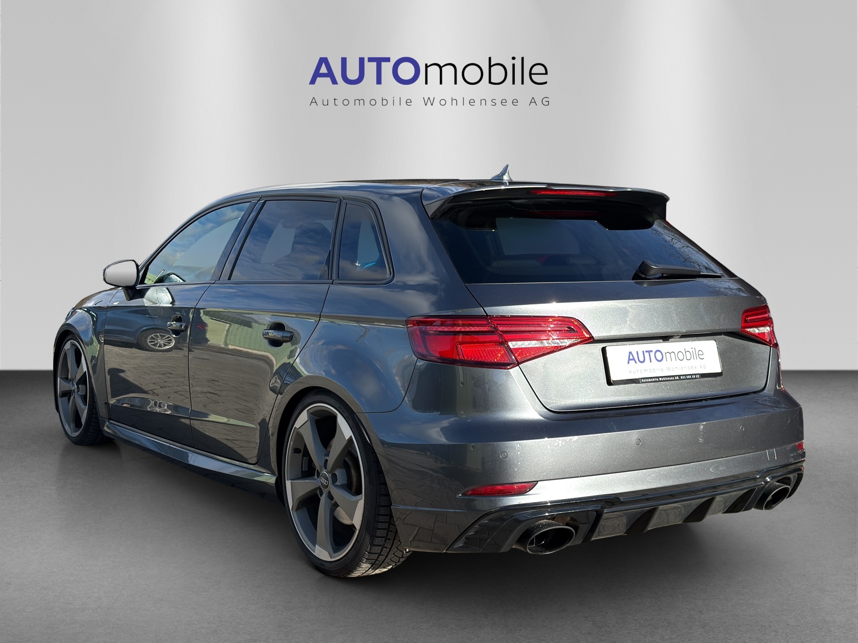 AUDI RS3 Sportback 2.5 TSI quattro S-tronic-image-6
