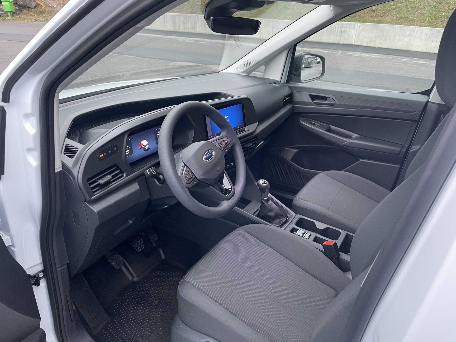 FORD Grand Transit Connect Kastenwagen 2.0 EcoBlue 122PS Trend 4x4-image-20