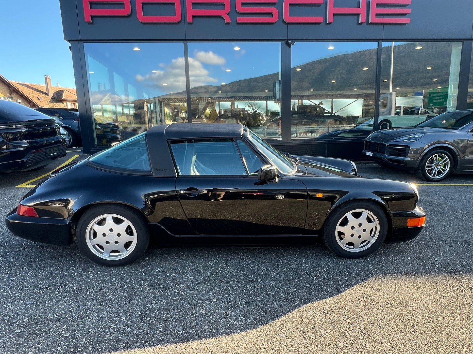 PORSCHE 911 Carrera 2 Targa
