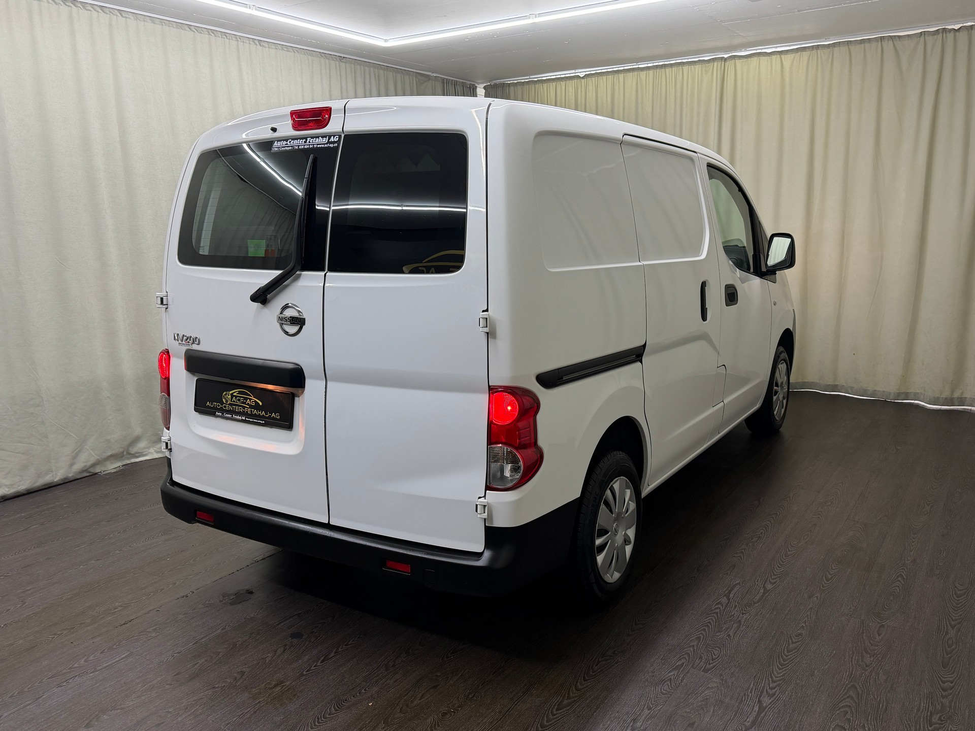 NISSAN NV200 1.5 dCi 90 Pro Euro 6-showroom-element-3