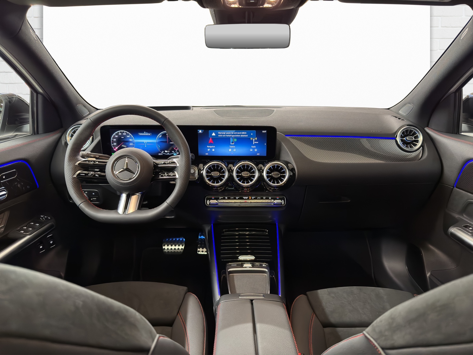 MERCEDES-BENZ GLA 250 e AMG Line EQ Hybrid Technology-image-7
