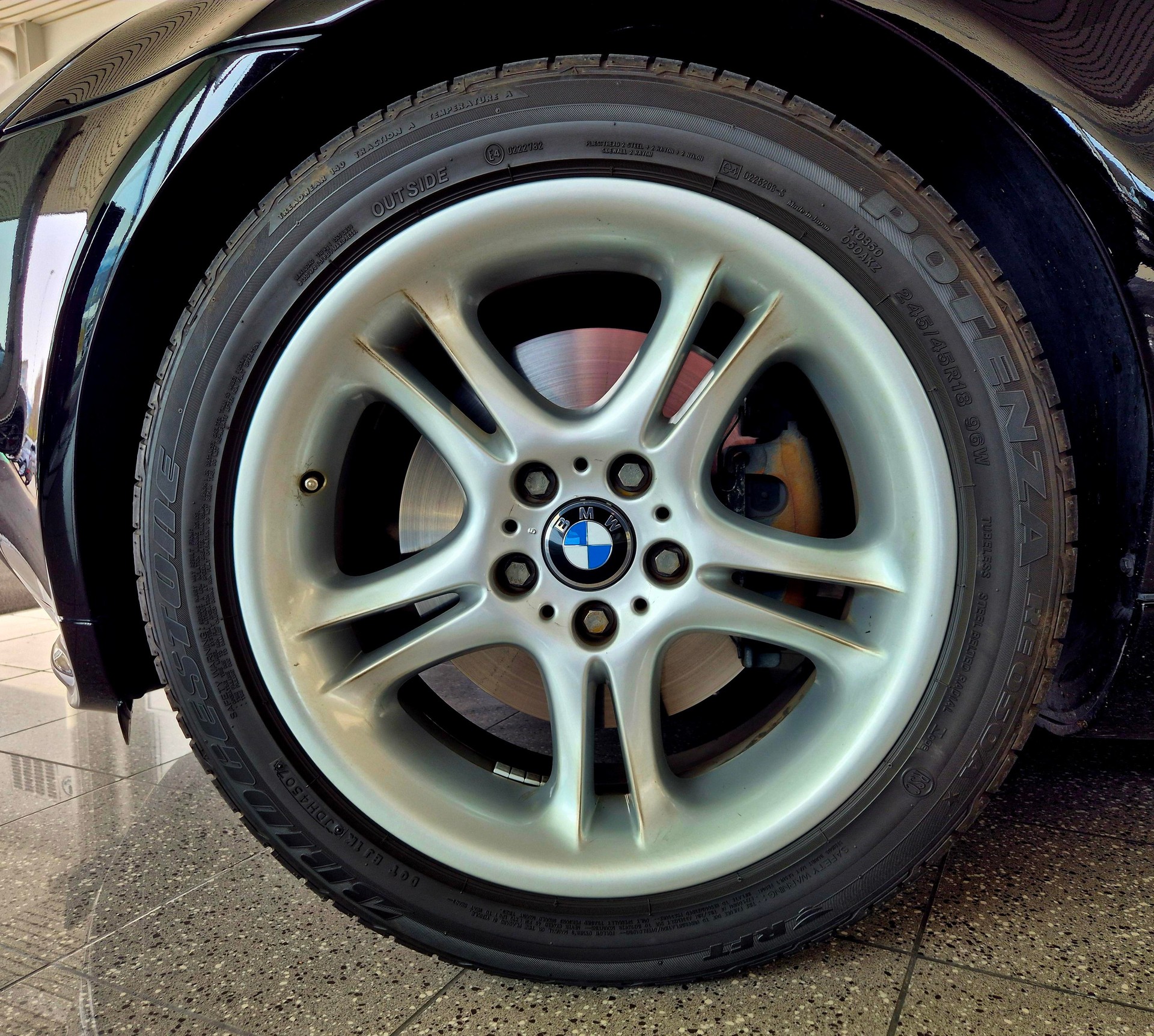 BMW Z8 Roadster-image-10