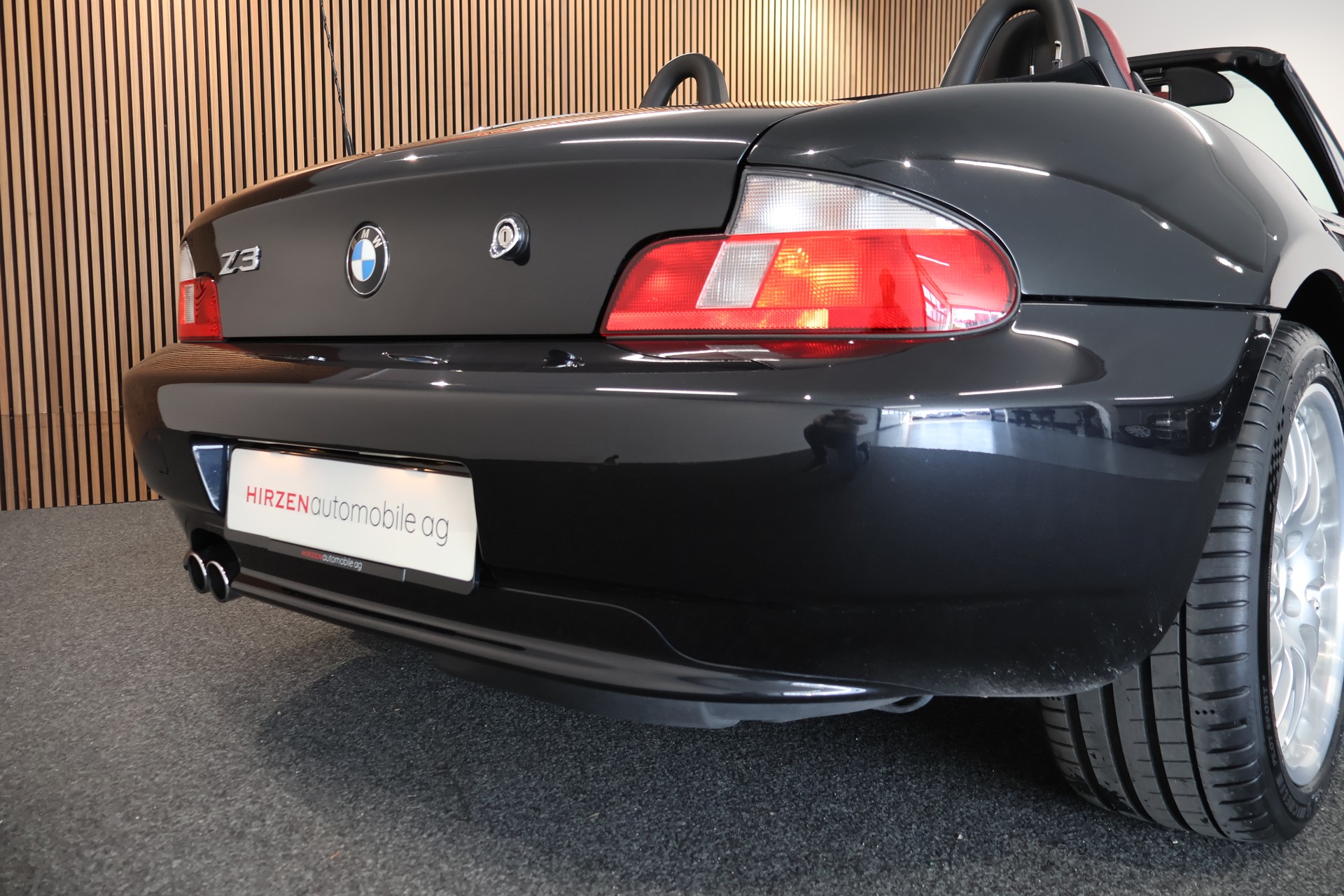 BMW Z3 3.0i Roadster-image-21