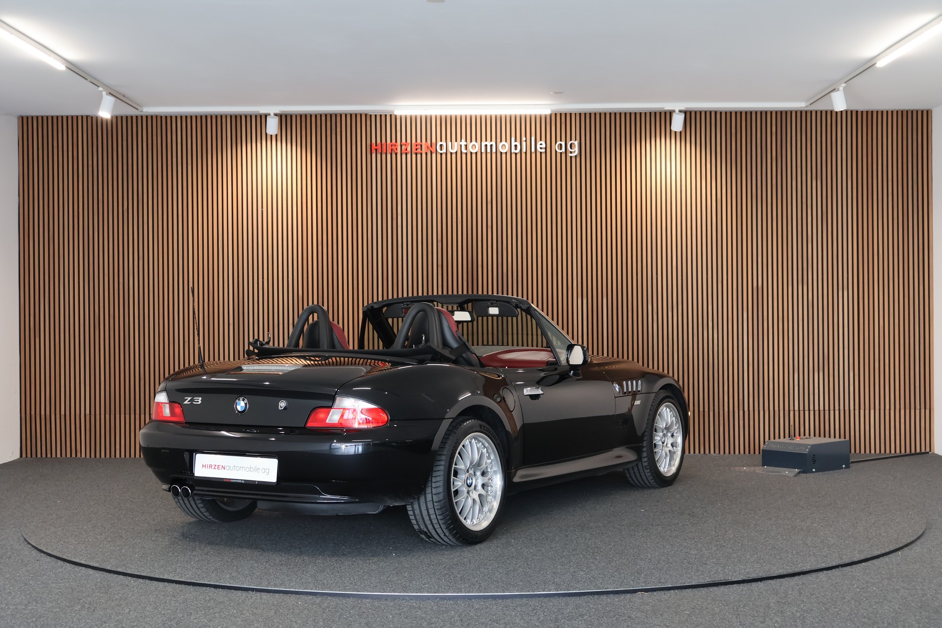 BMW Z3 3.0i Roadster-image-8