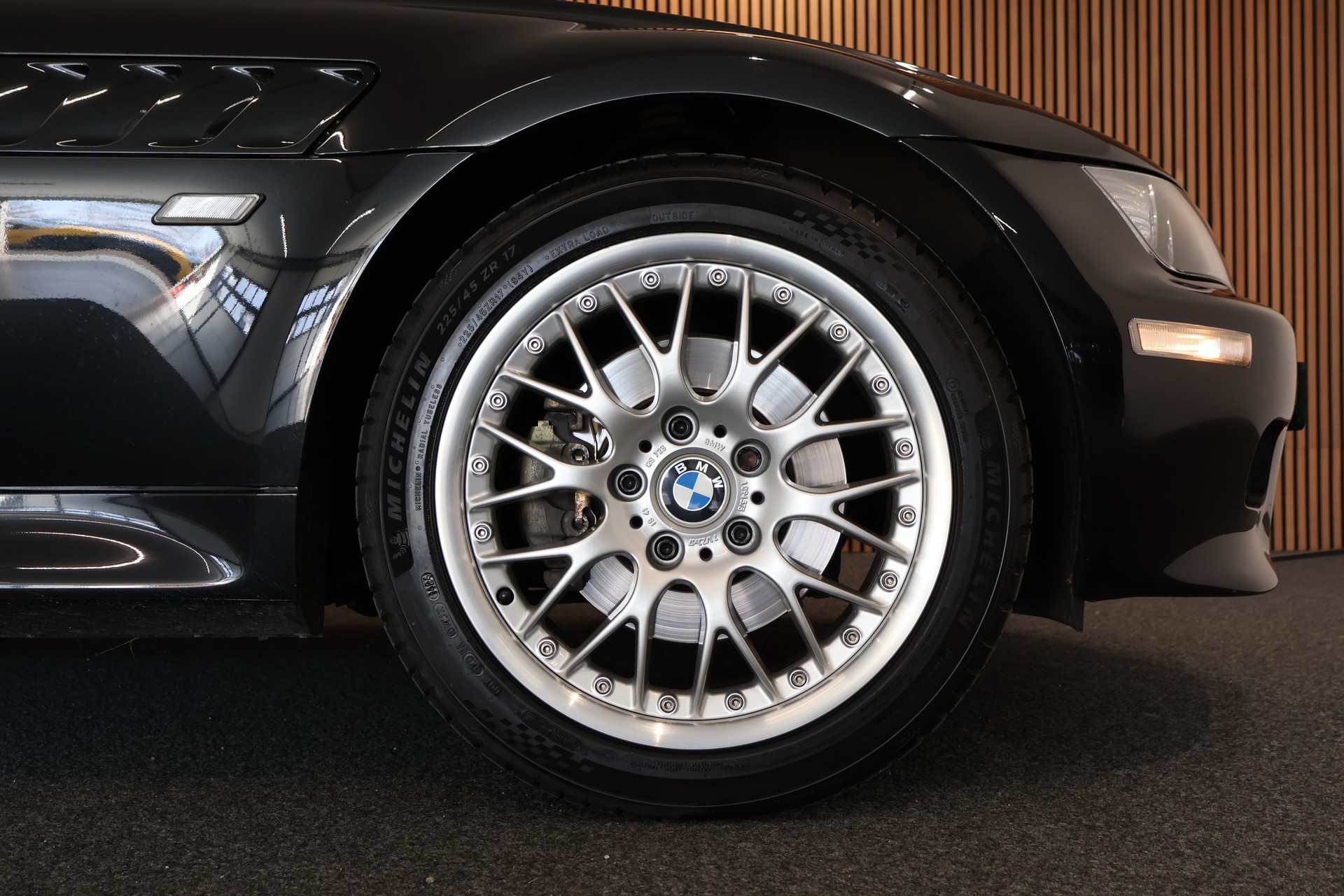 BMW Z3 3.0i Roadster-image-22