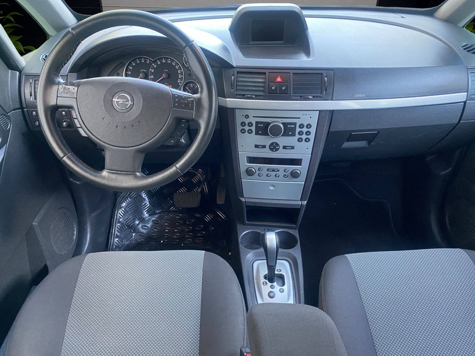 OPEL Meriva 1.8i 16V Automat * Frisch ab MFK & Frisch ab Service-image-9