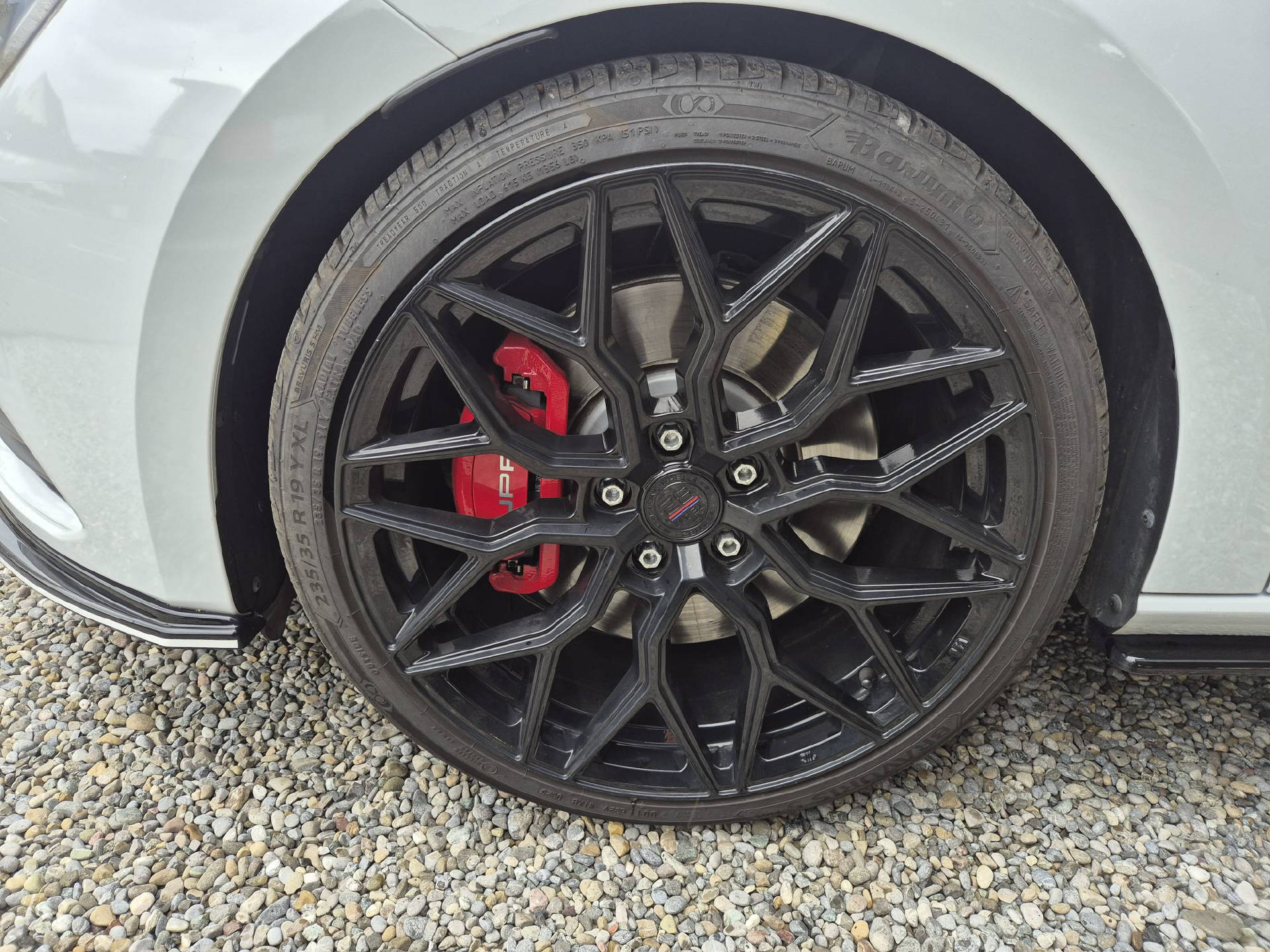 SEAT Leon 2.0 TSI 300 Cupra DSG-image-15
