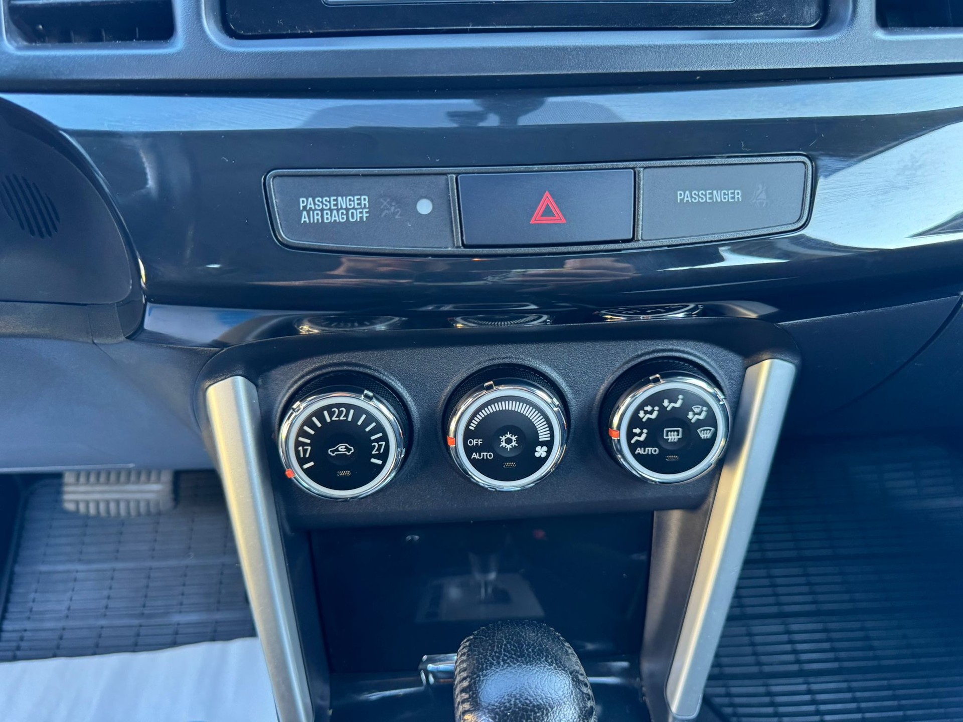 MITSUBISHI Lancer Sportback 1.8 Style CVT-image-23