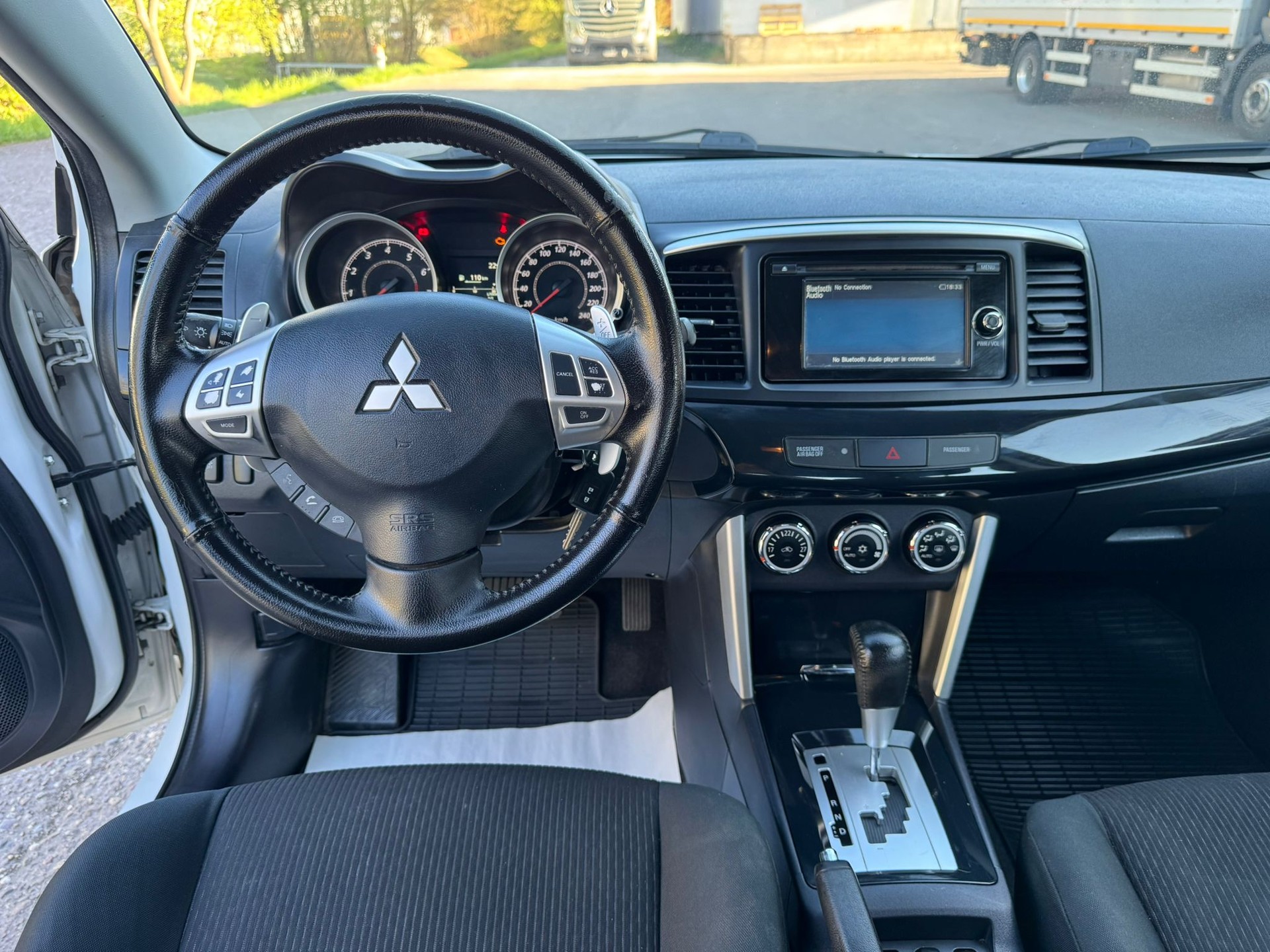 MITSUBISHI Lancer Sportback 1.8 Style CVT-image-15
