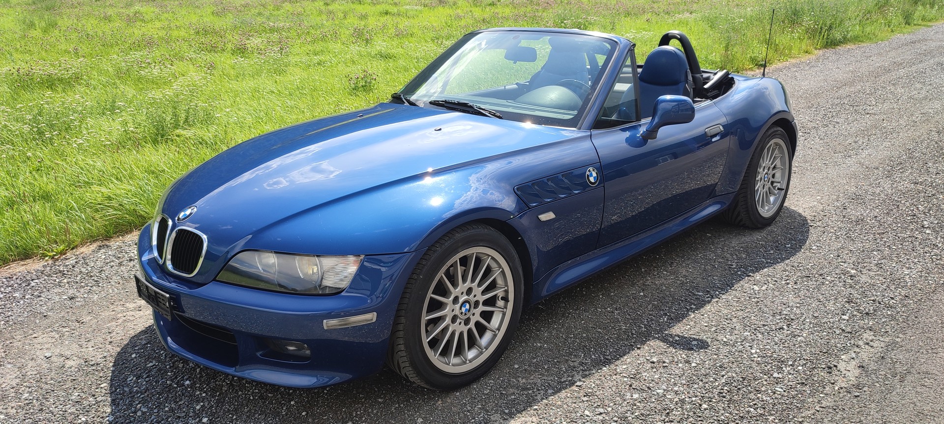 BMW Z3 2.0i Roadster-showroom-element-1