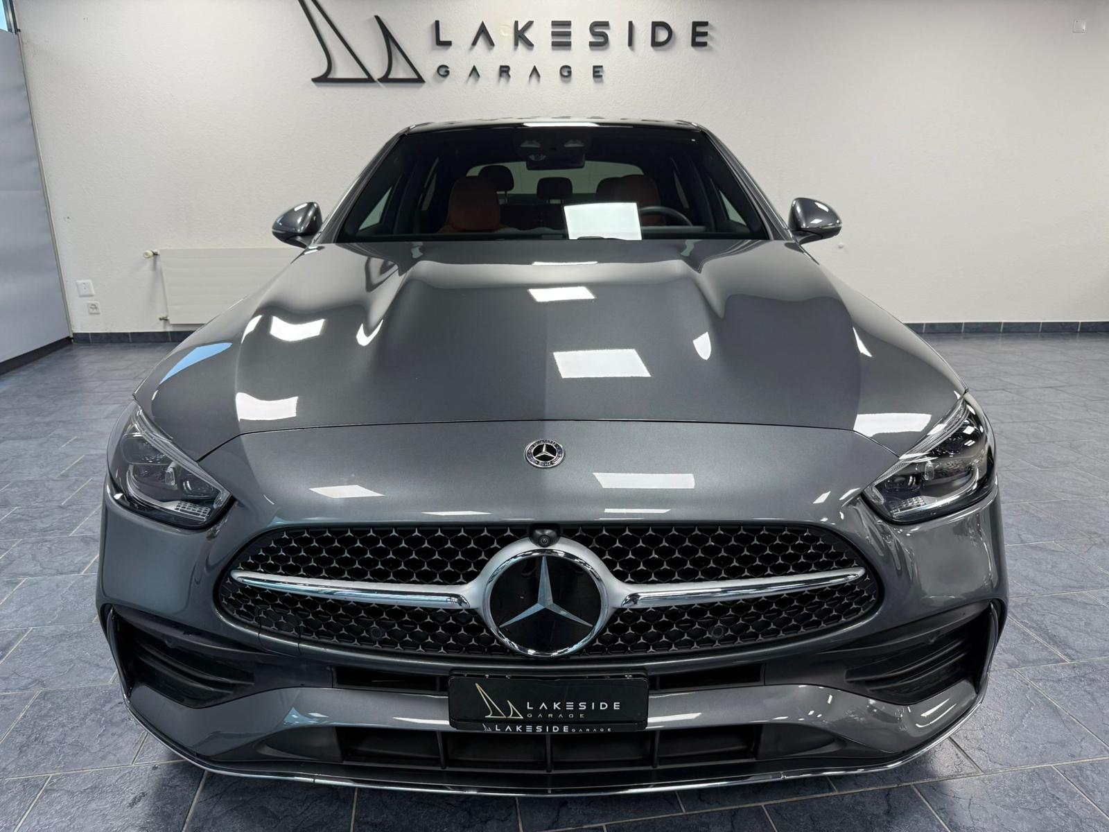 MERCEDES-BENZ C 300 4Matic AMG Line-showroom-element-1