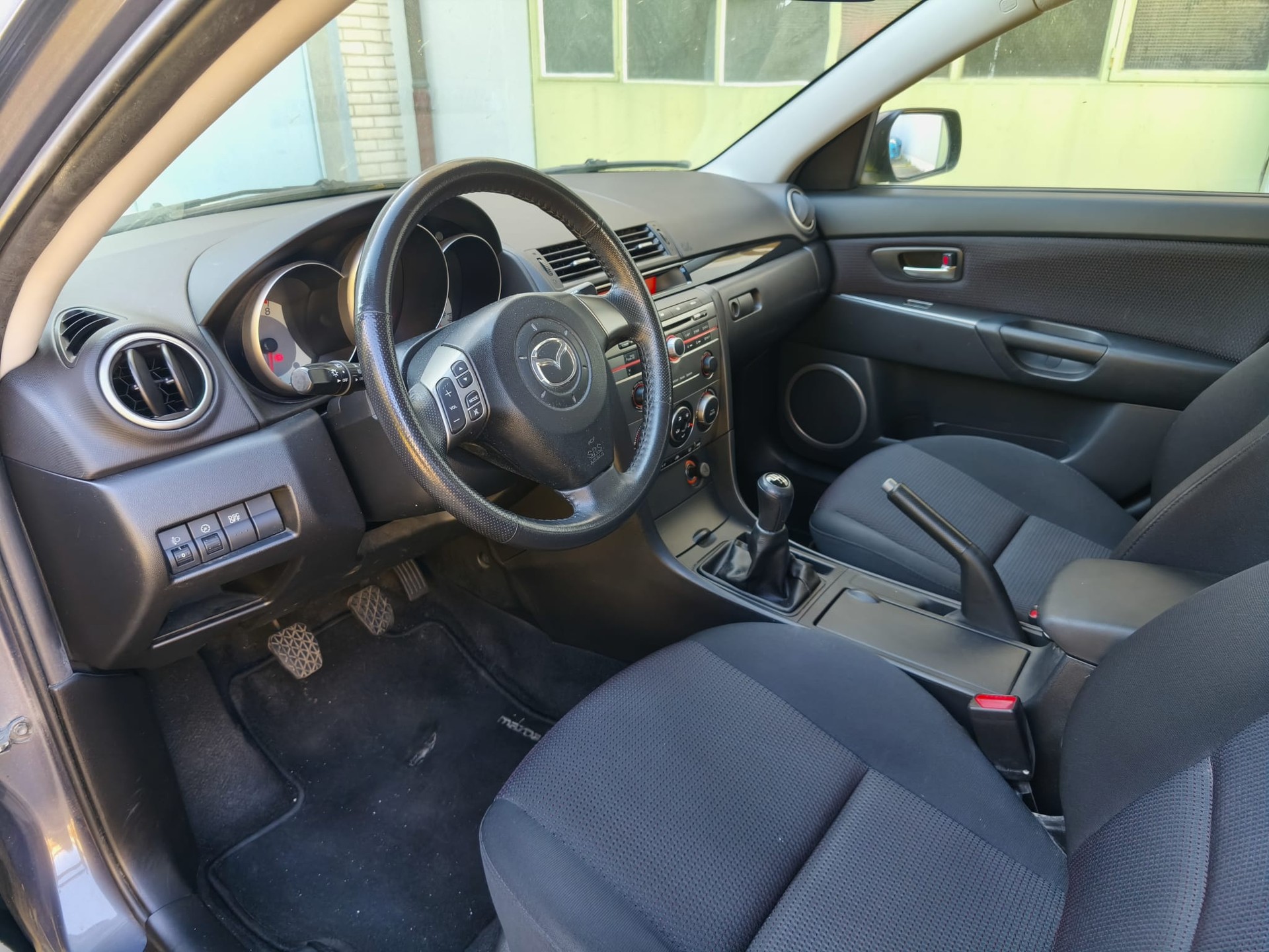 MAZDA 3 2.0 16V Exclusive-image-6