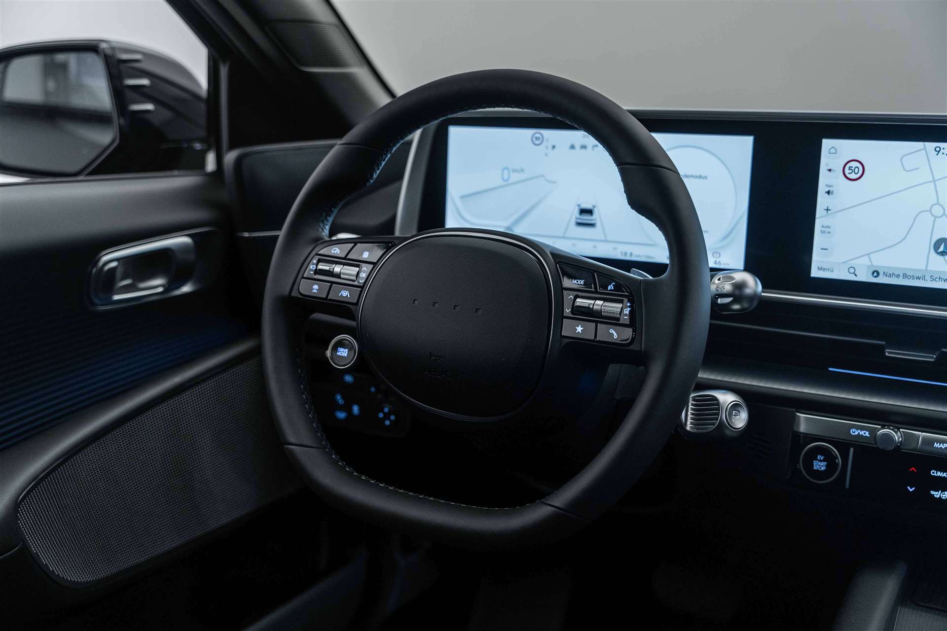 HYUNDAI Ioniq 6 77kWh Plus Line 325PS 4WD Automat-image-9