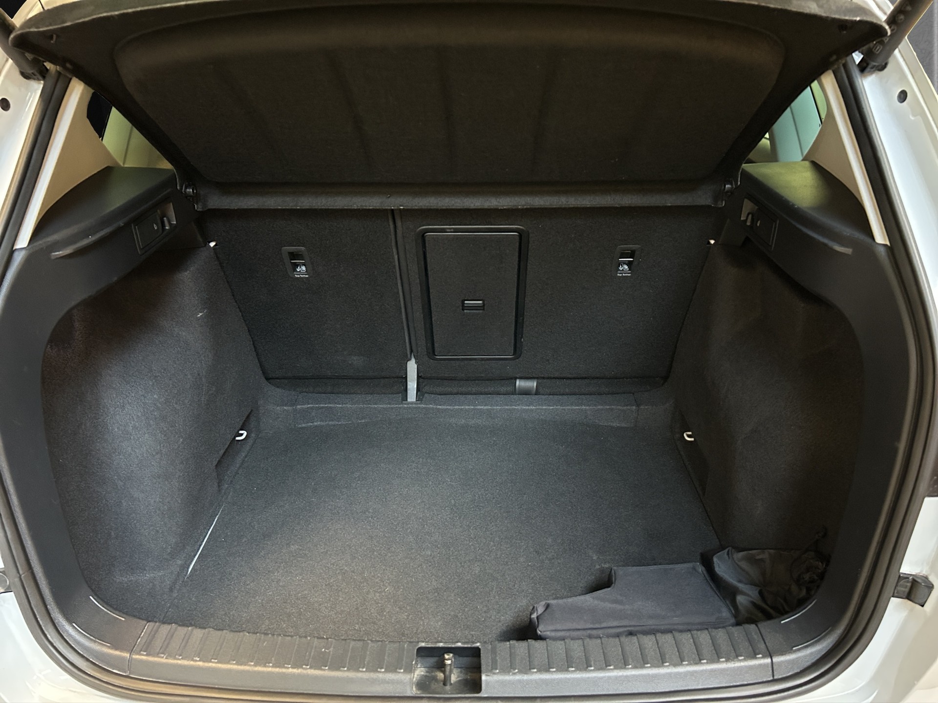 SEAT Ateca 2.0 TSI Hola FR 4Drive DSG-image-9