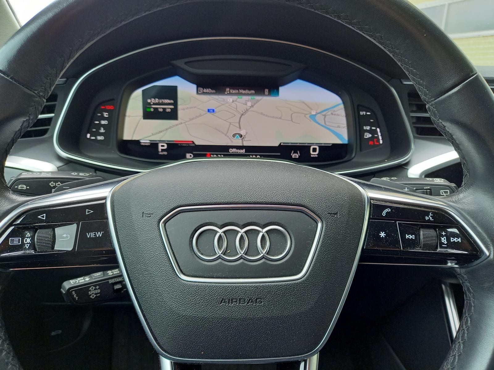 AUDI A6 allroad 45 TDI quattro tiptronic-image-5