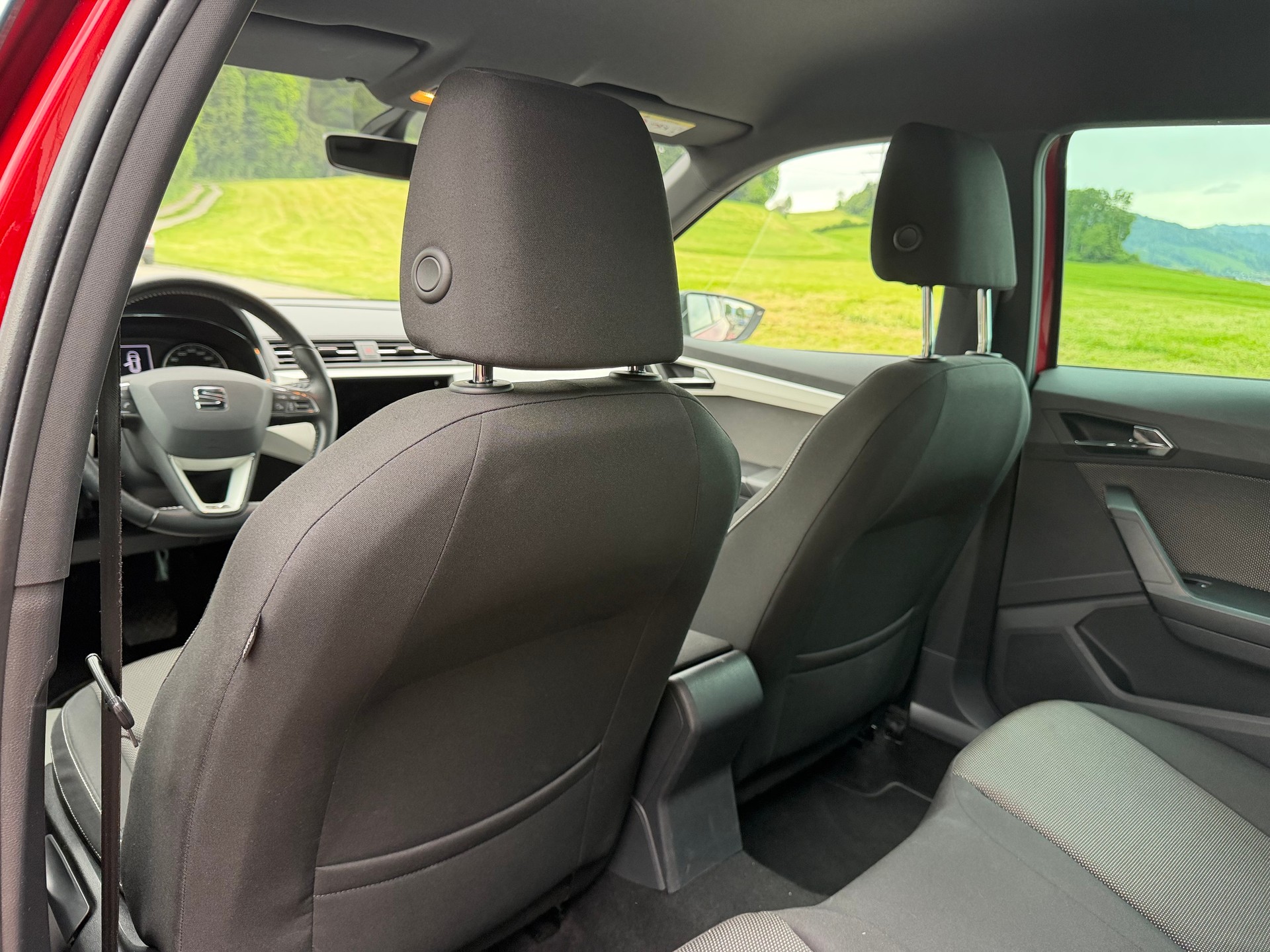 SEAT Arona 1.0 TSI Eco Xcellence DSG-image-10