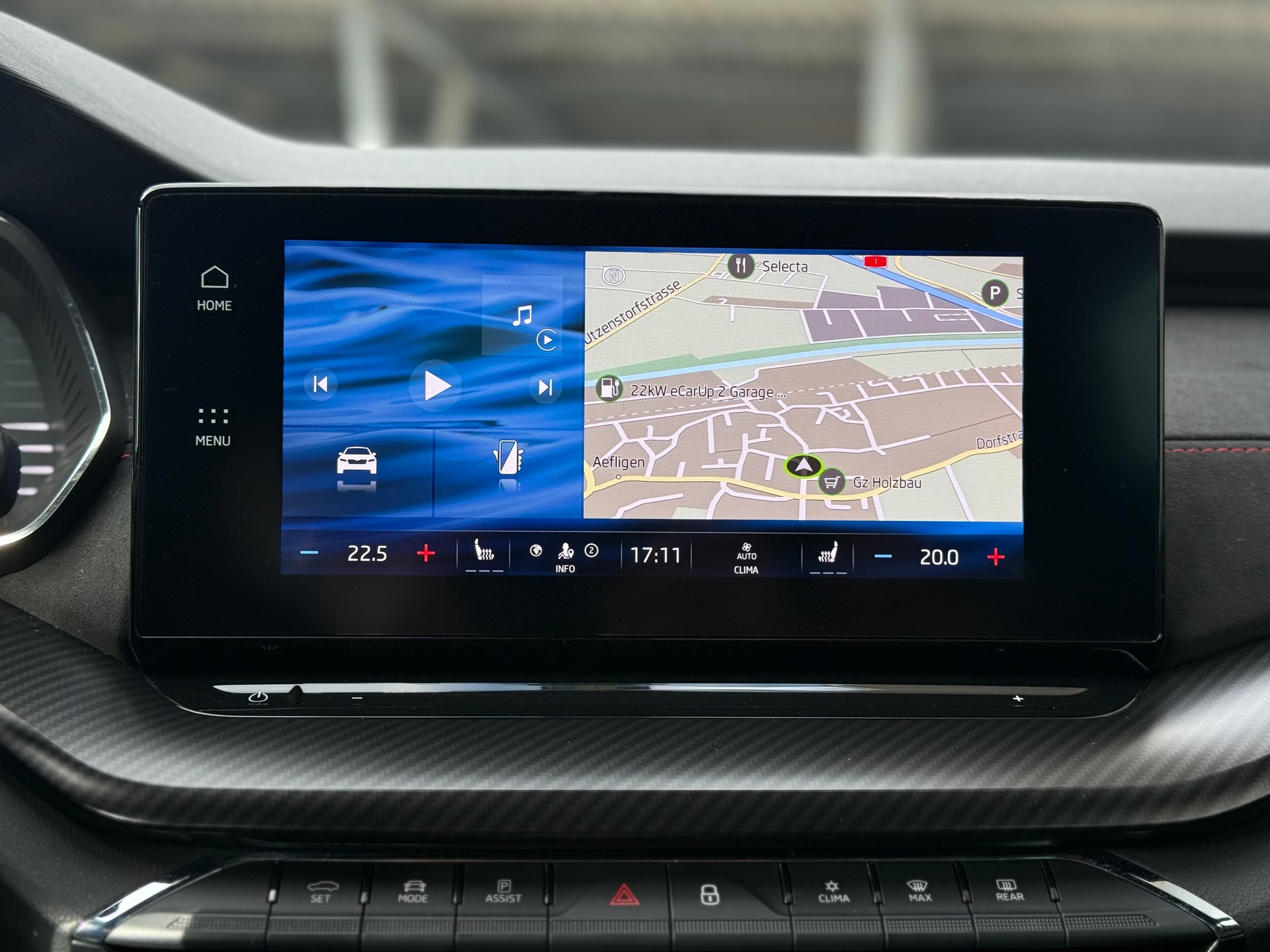 SKODA Octavia Combi 2.0 TDI DSG RS 4x4 °° 5 Jahre / 100'000 KM Skoda Garantie °°-image-15