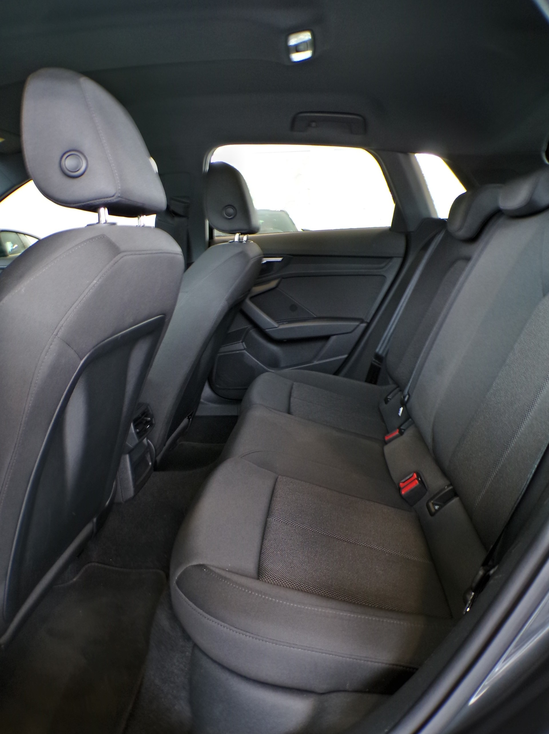 AUDI 30 TFSI-image-14