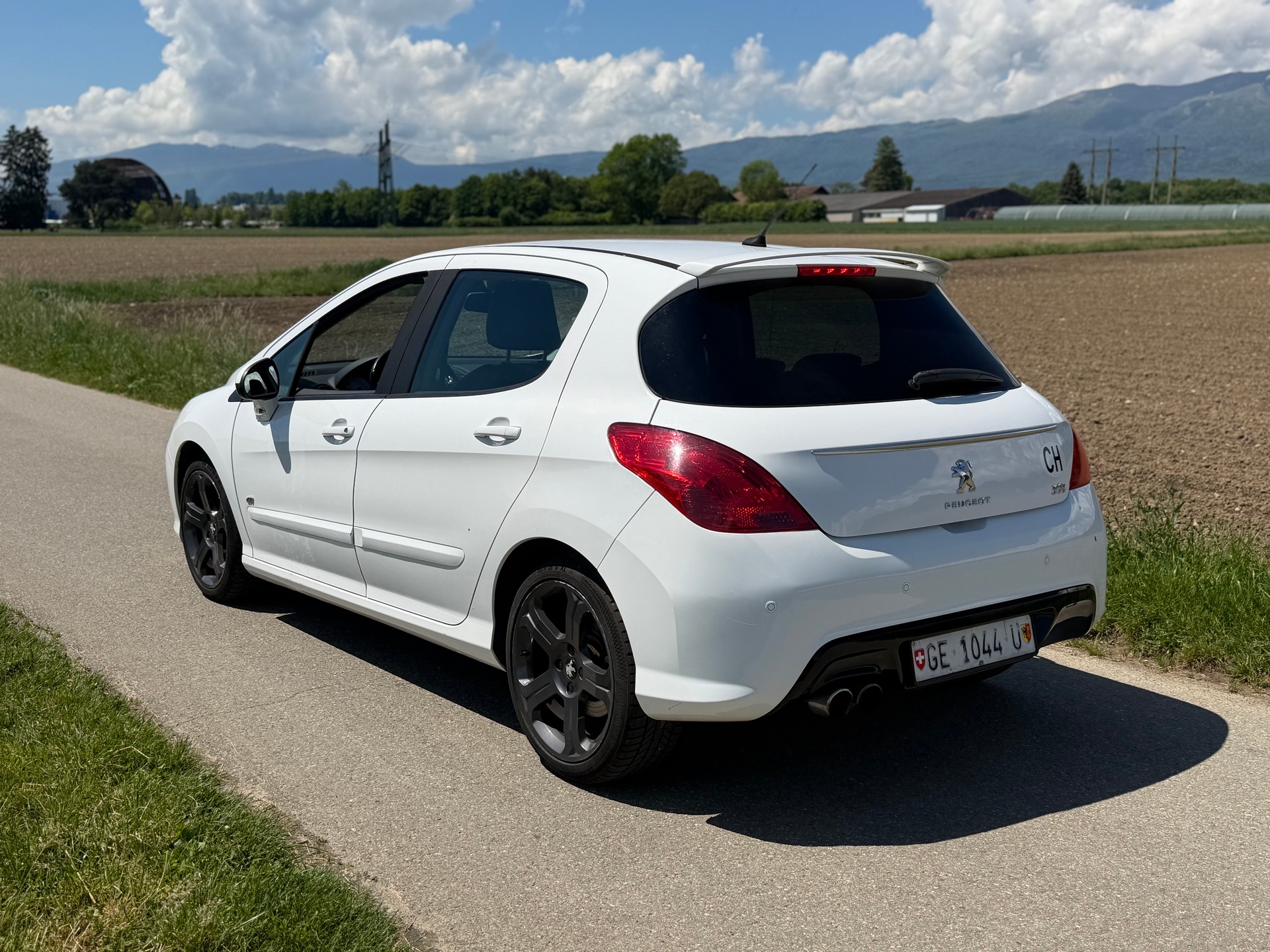 PEUGEOT 308 1.6 16V T GTi-image-7